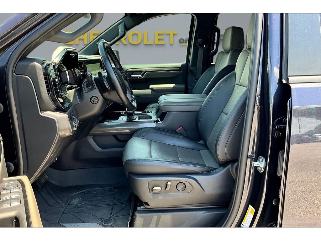 2023 Chevrolet Silverado 1500 ZR2 - Photo 18