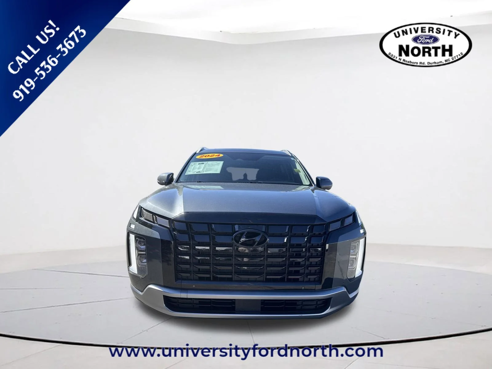 Used 2024 Steel Graphite Hyundai SEL 7P image 2