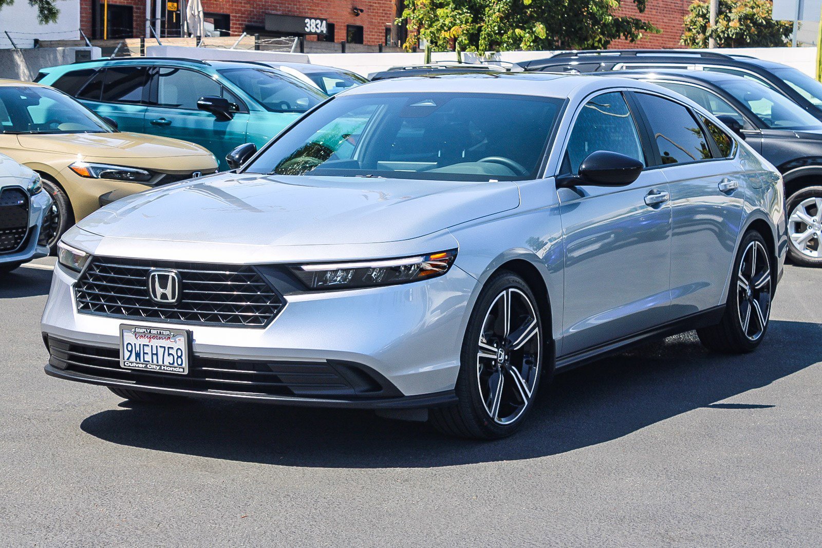 Certified Used 2025 Solar Silver Metallic Honda Sport image 3