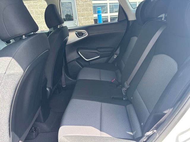 Used 2024 White Kia LX image 30