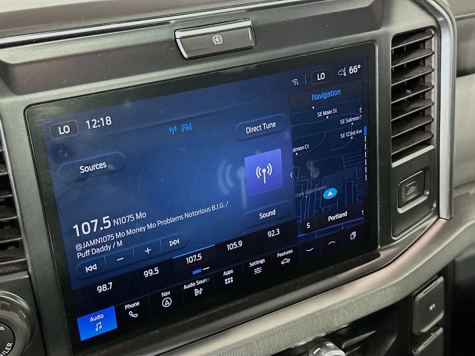 2025 Ford F-350 Super Duty Platinum - Photo 16