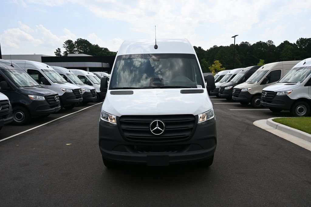 New 2026 Arctic White Mercedes-Benz  image 30