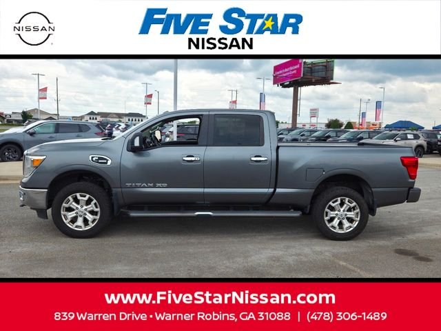 Used 2017 Gray Nissan SV image 4