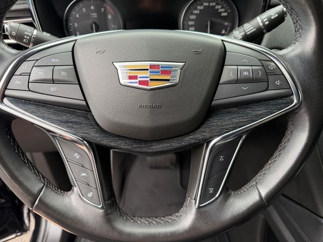 Used 2022 Black Cadillac Premium Luxury image 20