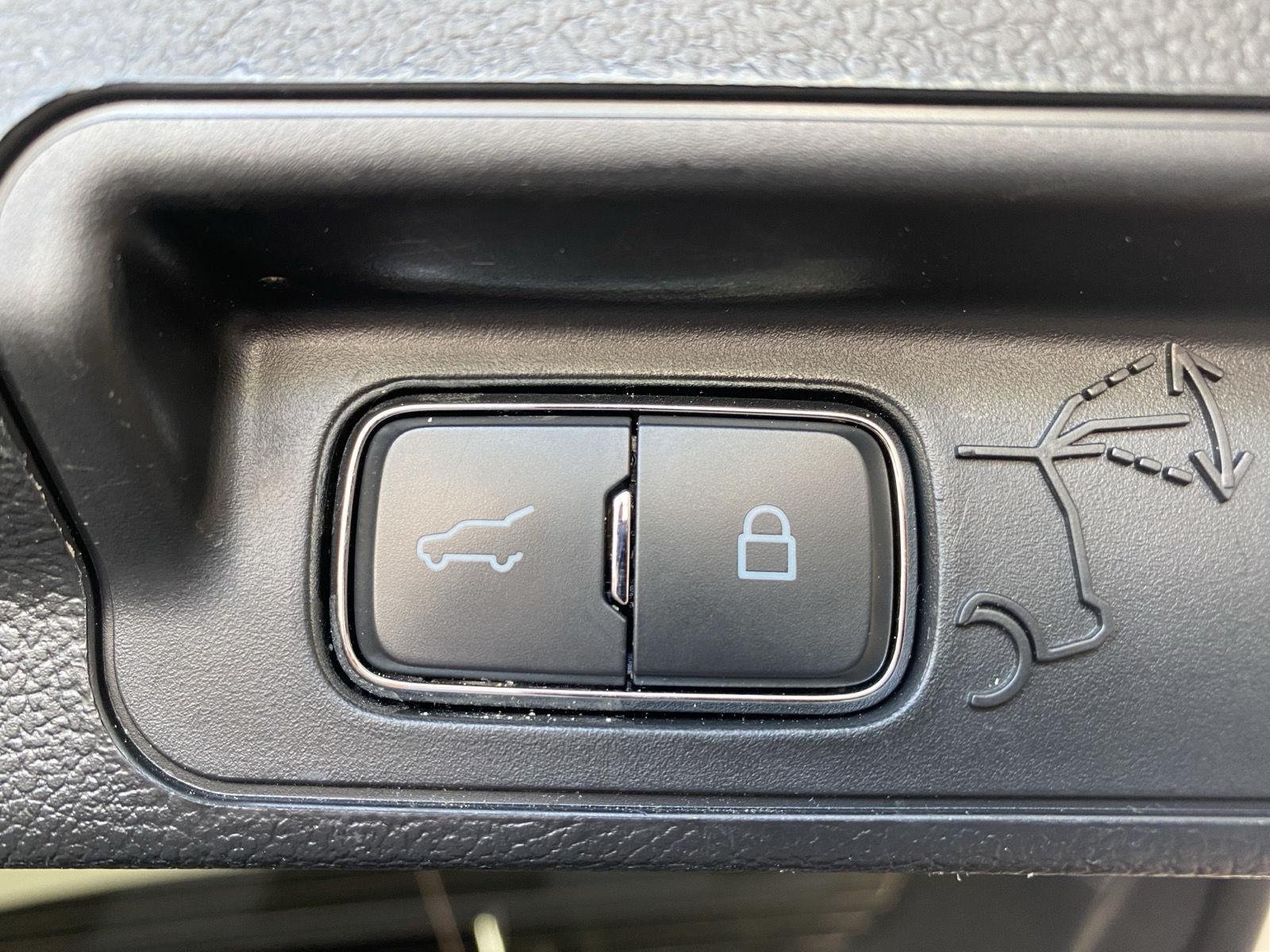 Used 2024 Agate Black Ford XLT image 8