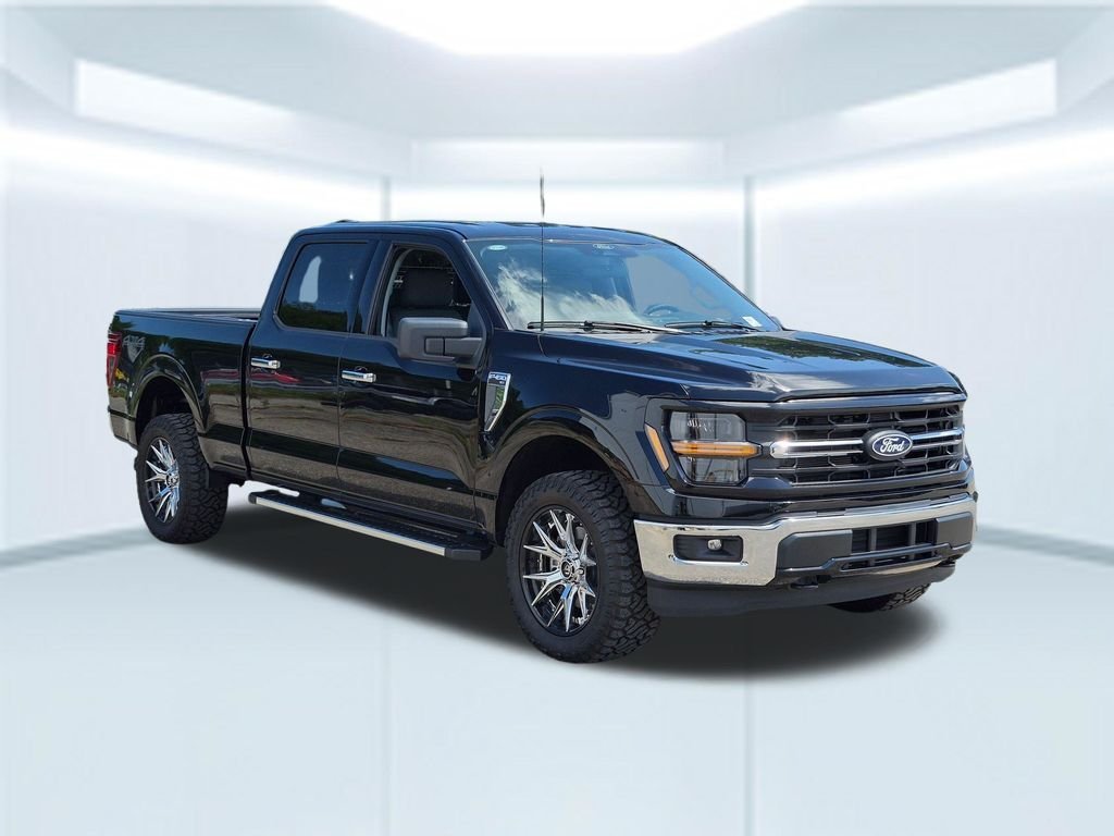 Used 2025 Black Ford XLT image 8
