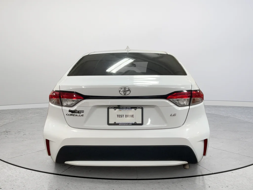 Used 2021 White Toyota LE image 8