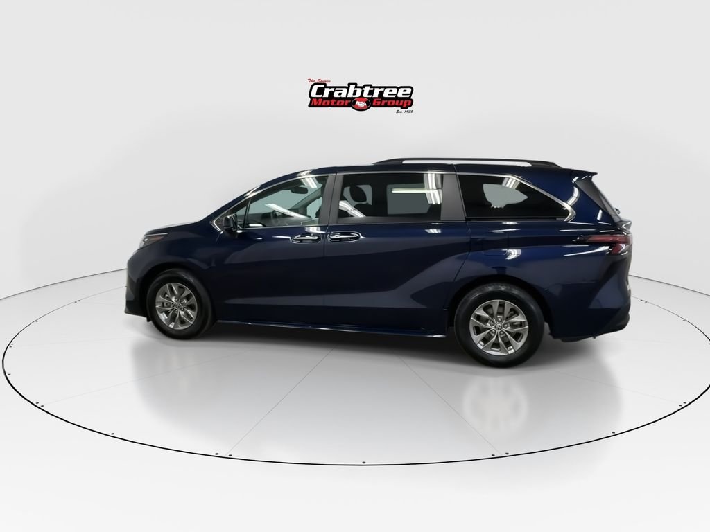 Used 2024 Toyota Sienna Van