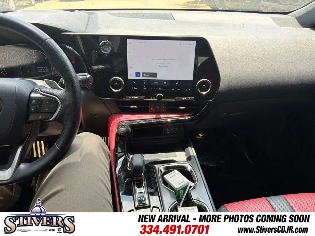 Used 2023 Black Lexus 350 F SPORT Handling image 22