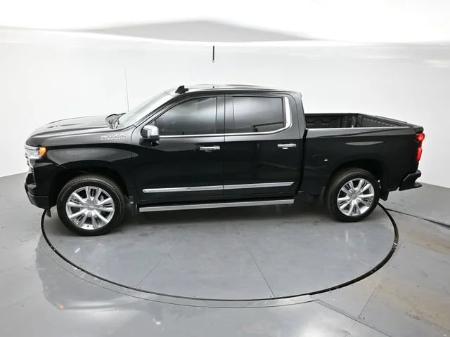 Used 2026 Black Chevrolet High Country image 37