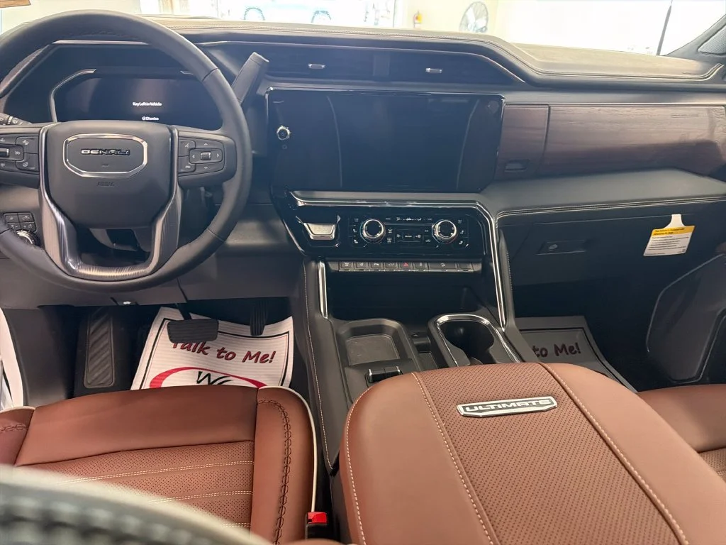 New 2026 Glacier White Tricoat GMC Denali Ultimate image 13