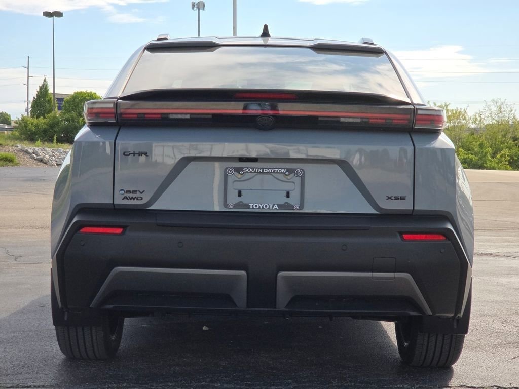 2026 Toyota C-HR XSE - Photo 22
