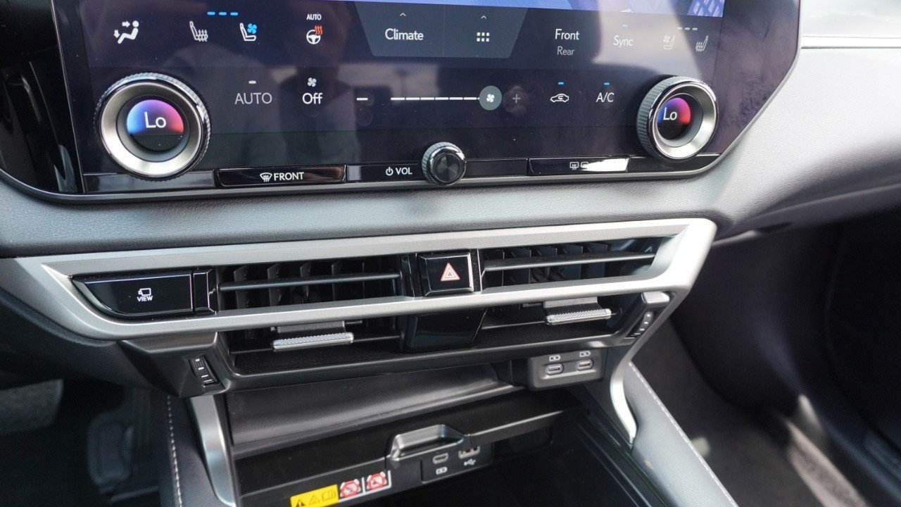 Certified Used 2023 COPPER CREST Lexus RX 350 Premium Plus image 18