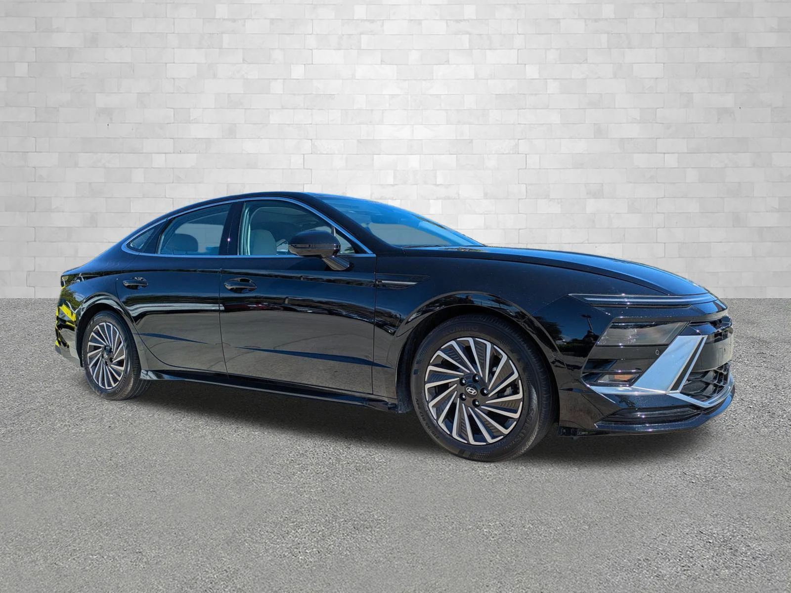 2024 Hyundai Sonata Limited's photo