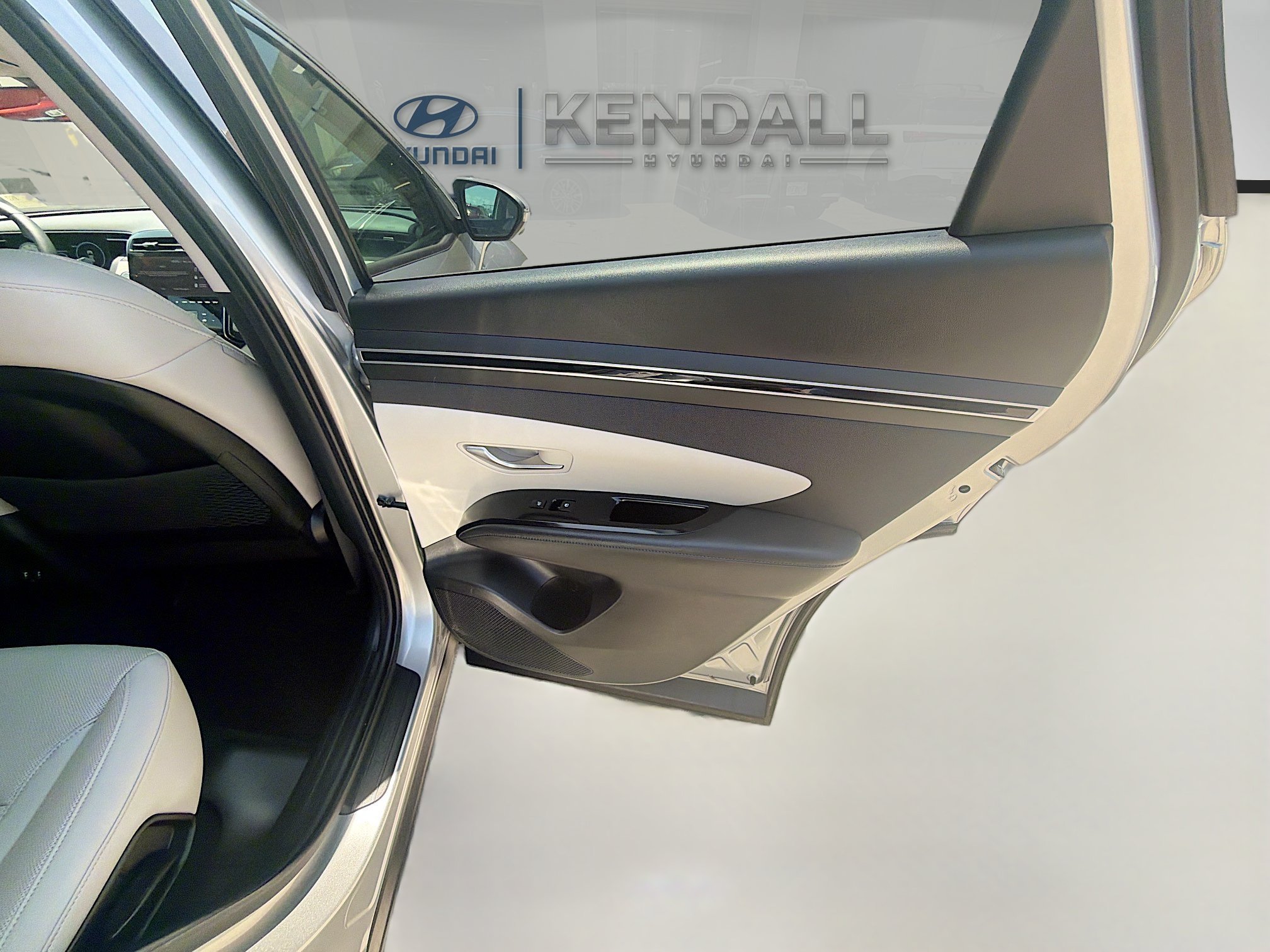 Used 2024 Shimmering Silver Hyundai Limited image 28