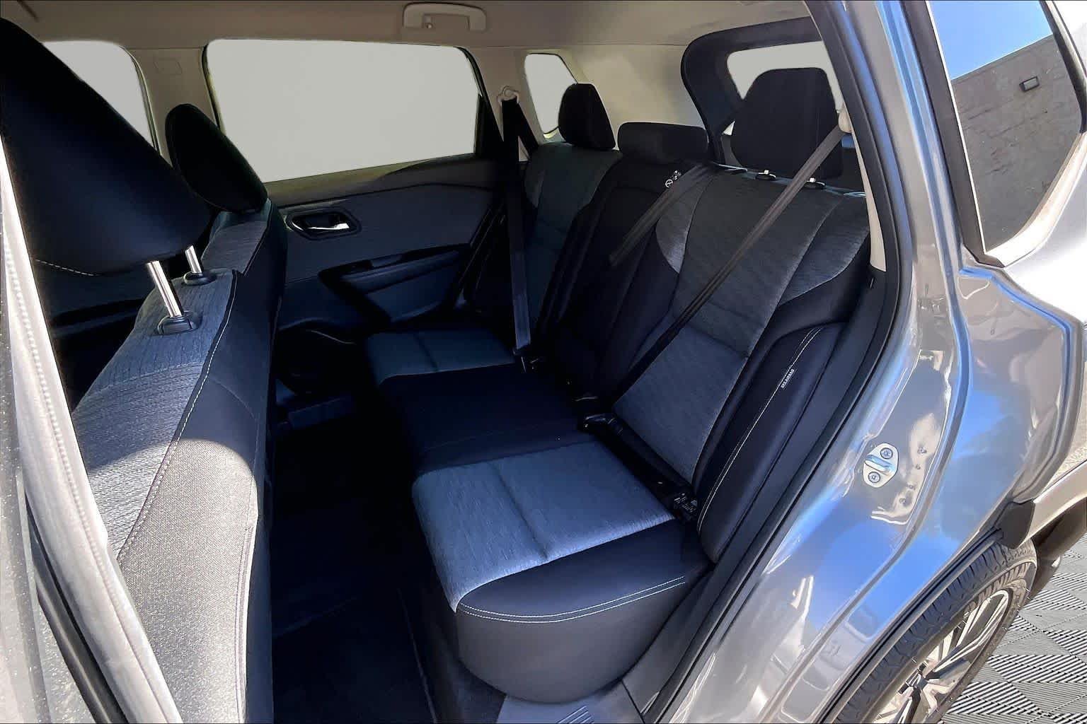 Used 2023 Gun Metallic Nissan SV image 21