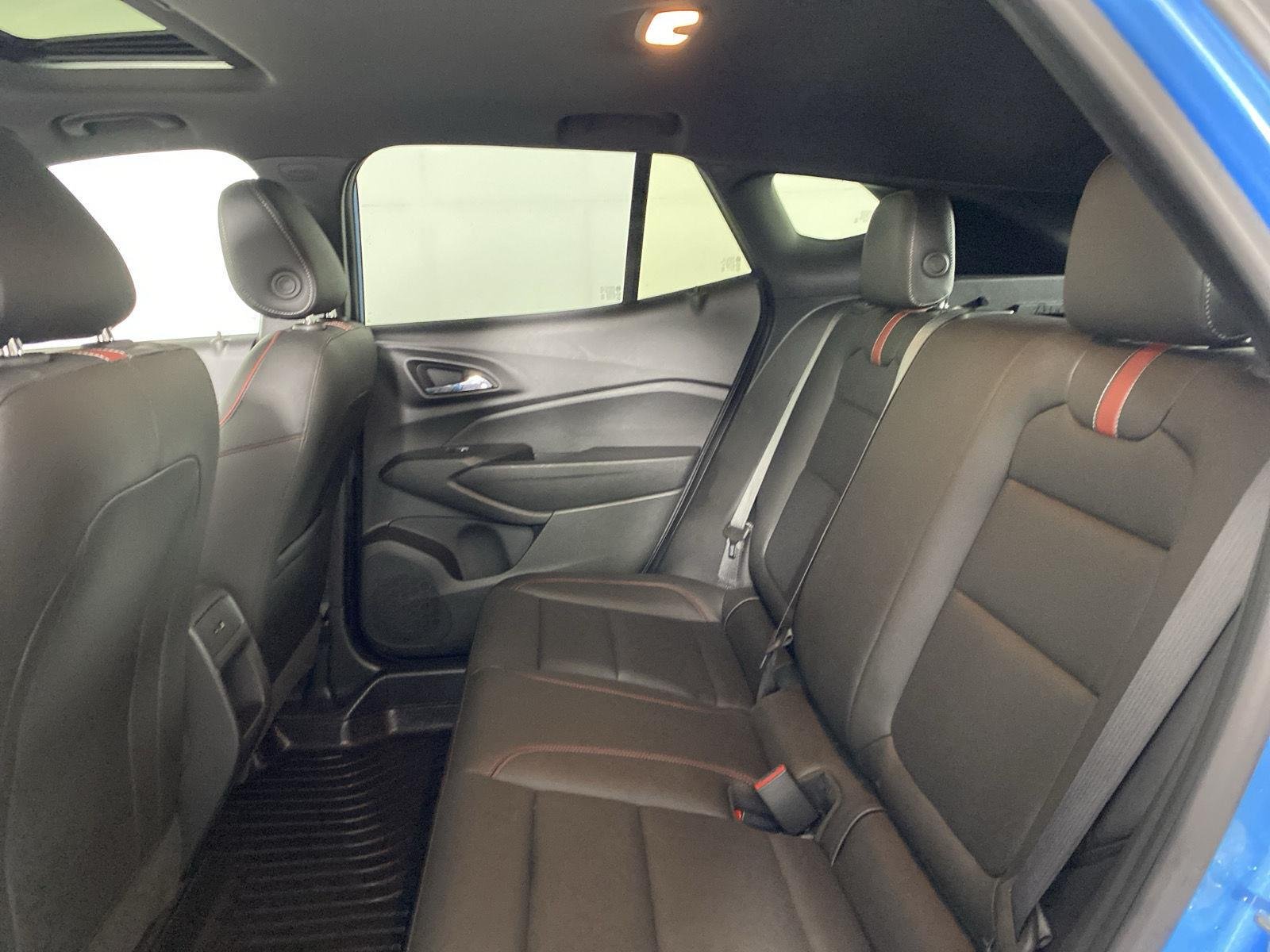 Used 2025 Marina Blue Metallic Chevrolet 2RS image 23