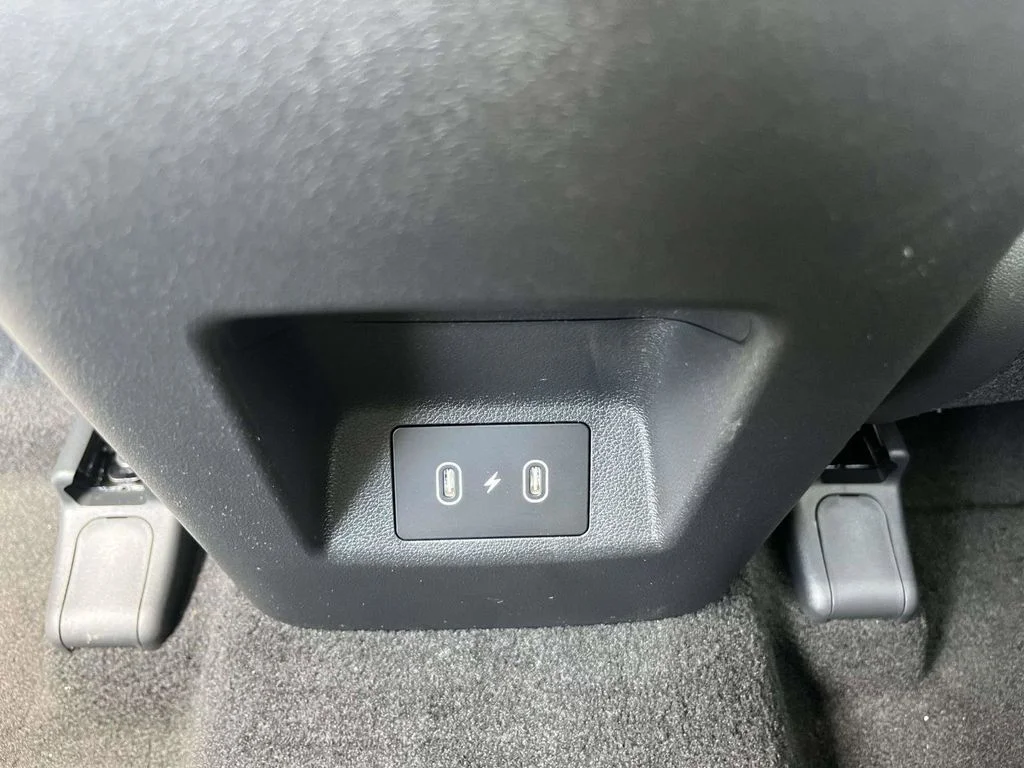 New 2026 Black Hyundai SEL image 9