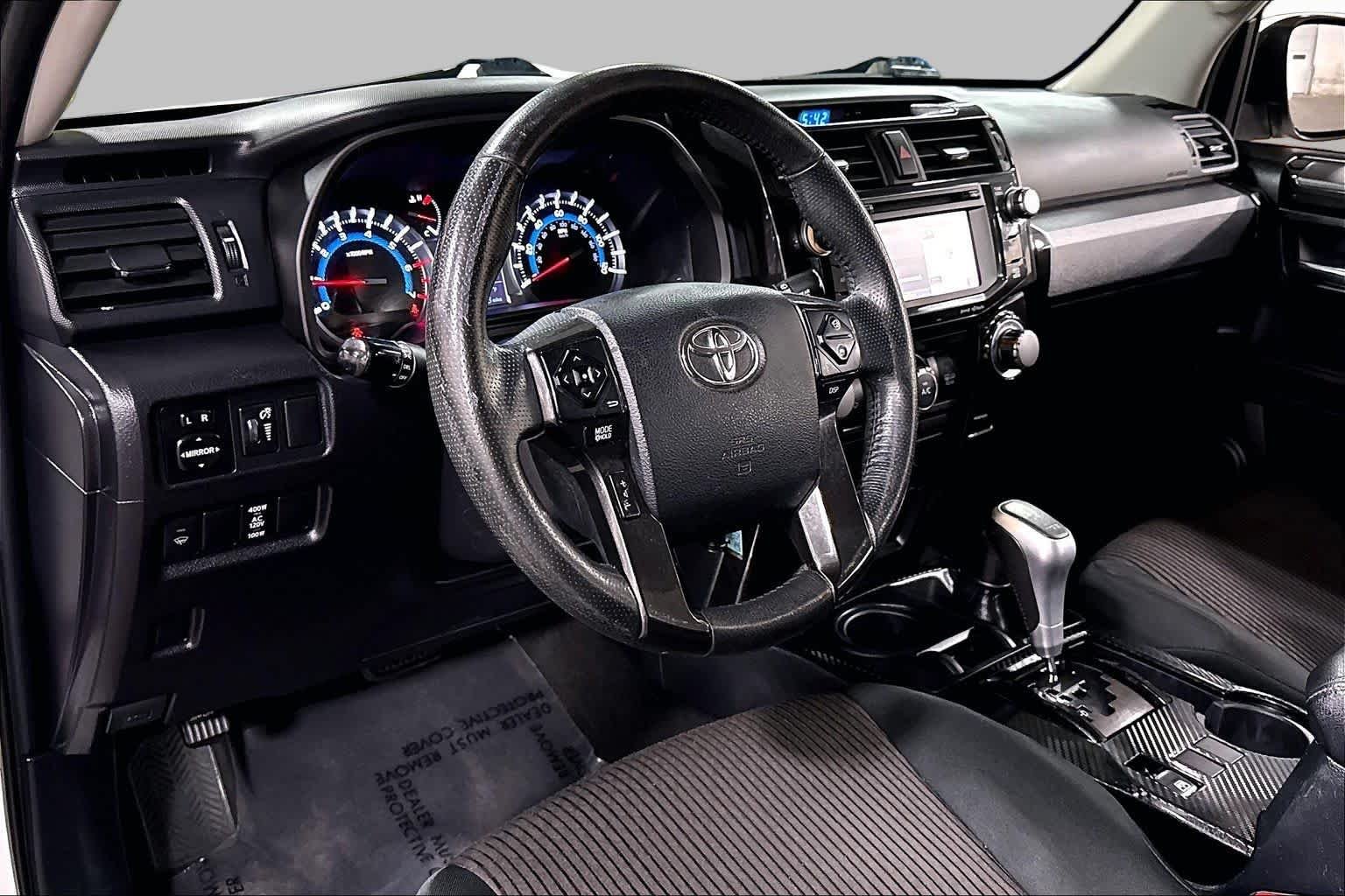 Used 2019 Super White Toyota TRD Off Road image 18