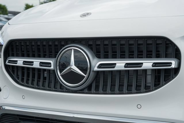 New 2026 Polar White Mercedes-Benz GLA 250 image 56