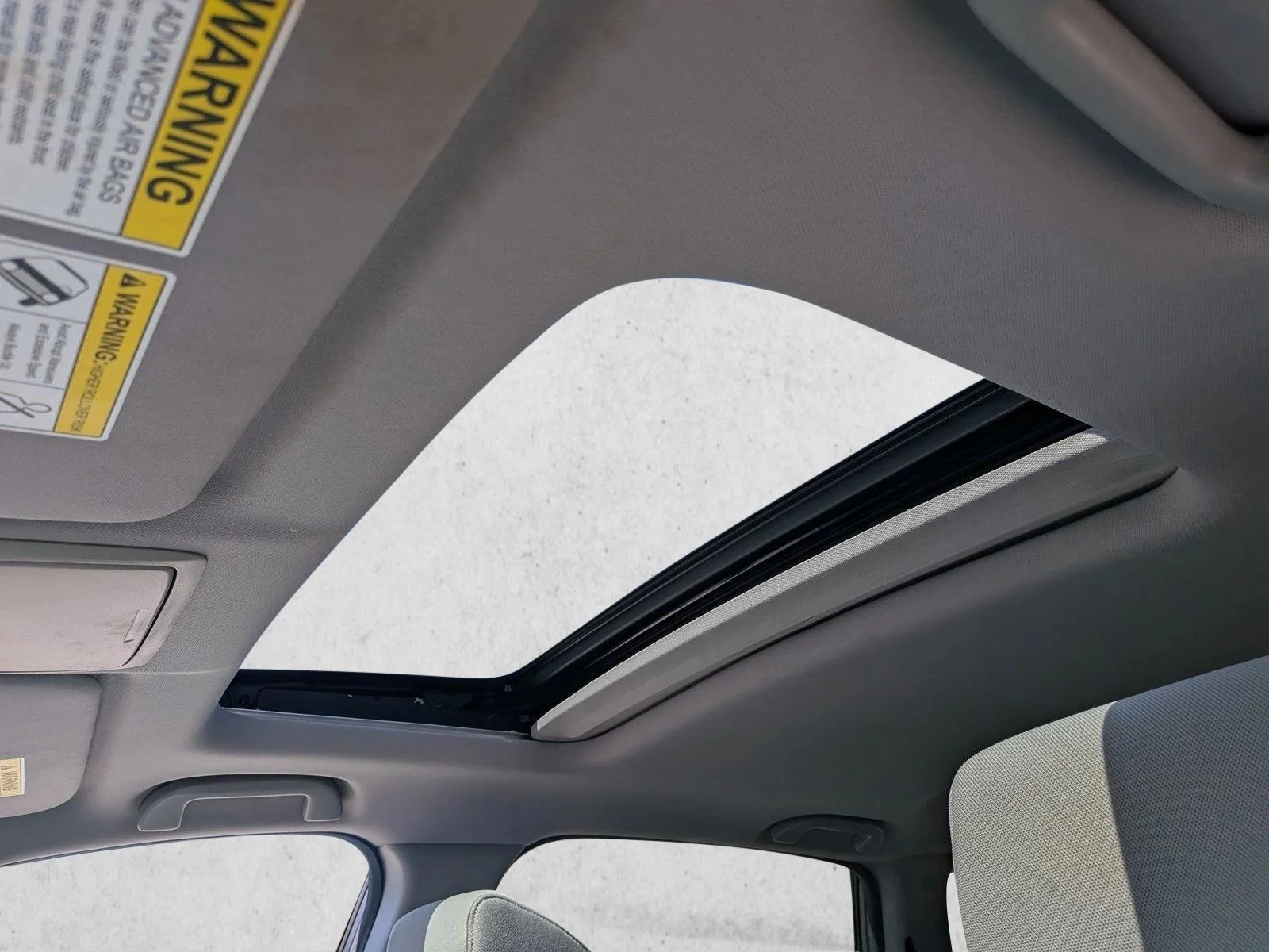 Used 2018 Silver/Gray Honda EX image 16