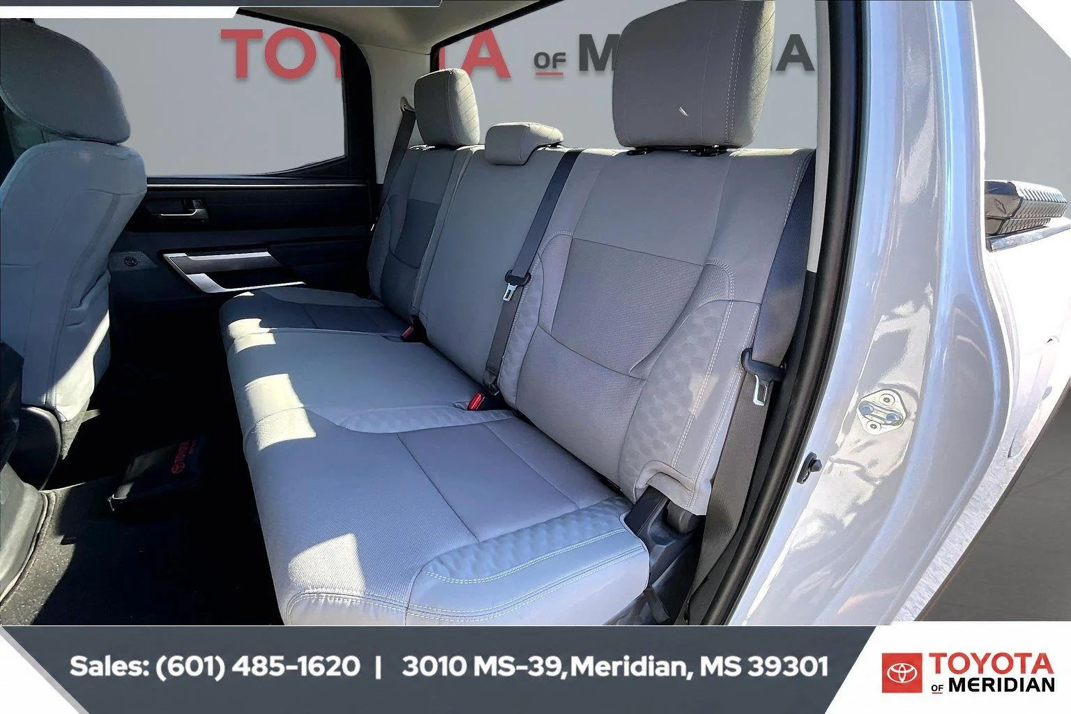 Used 2023 Ice Cap Toyota SR5 image 19