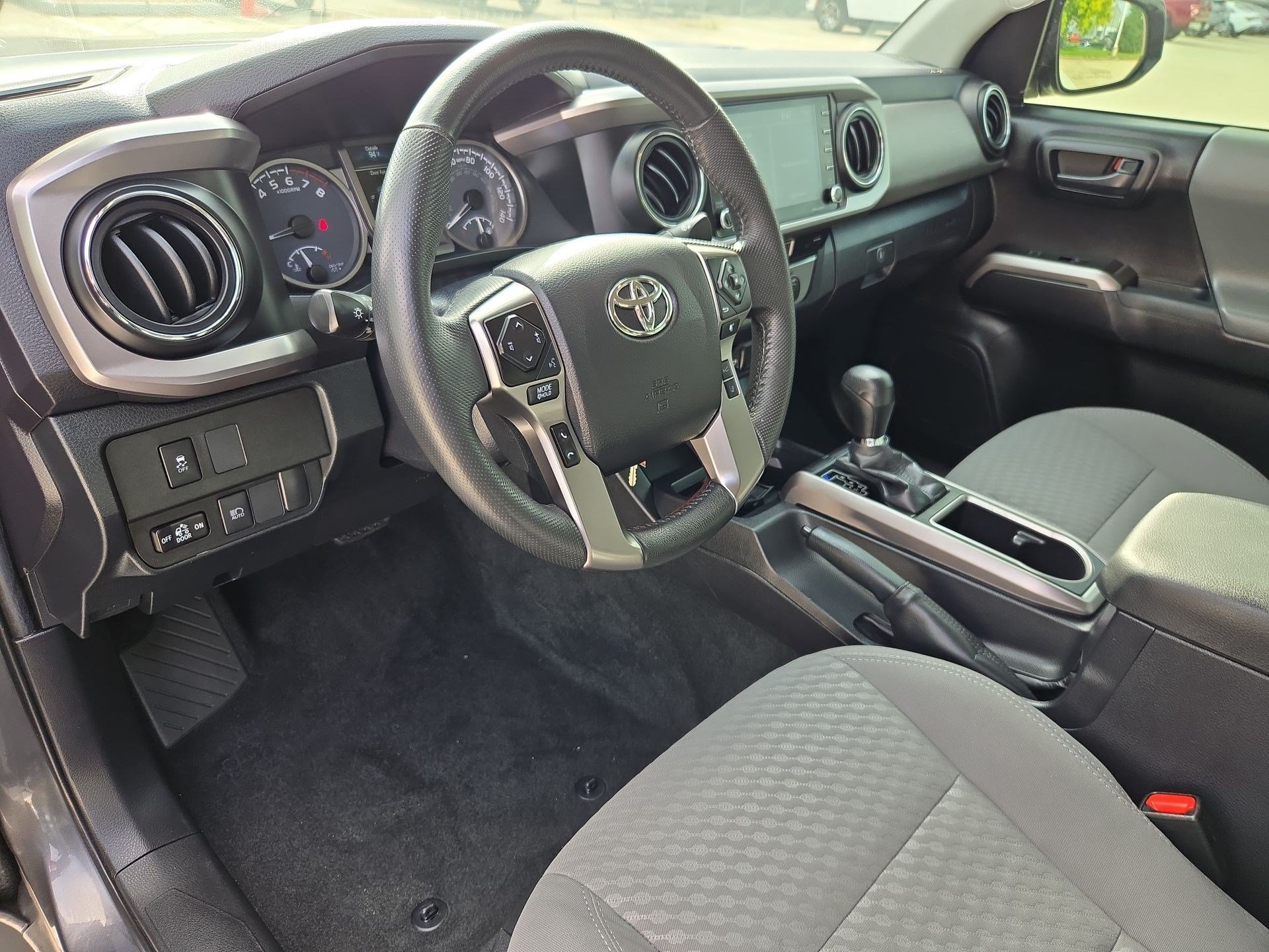 Used 2021 Magnetic Gray Metallic Toyota SR5 image 12