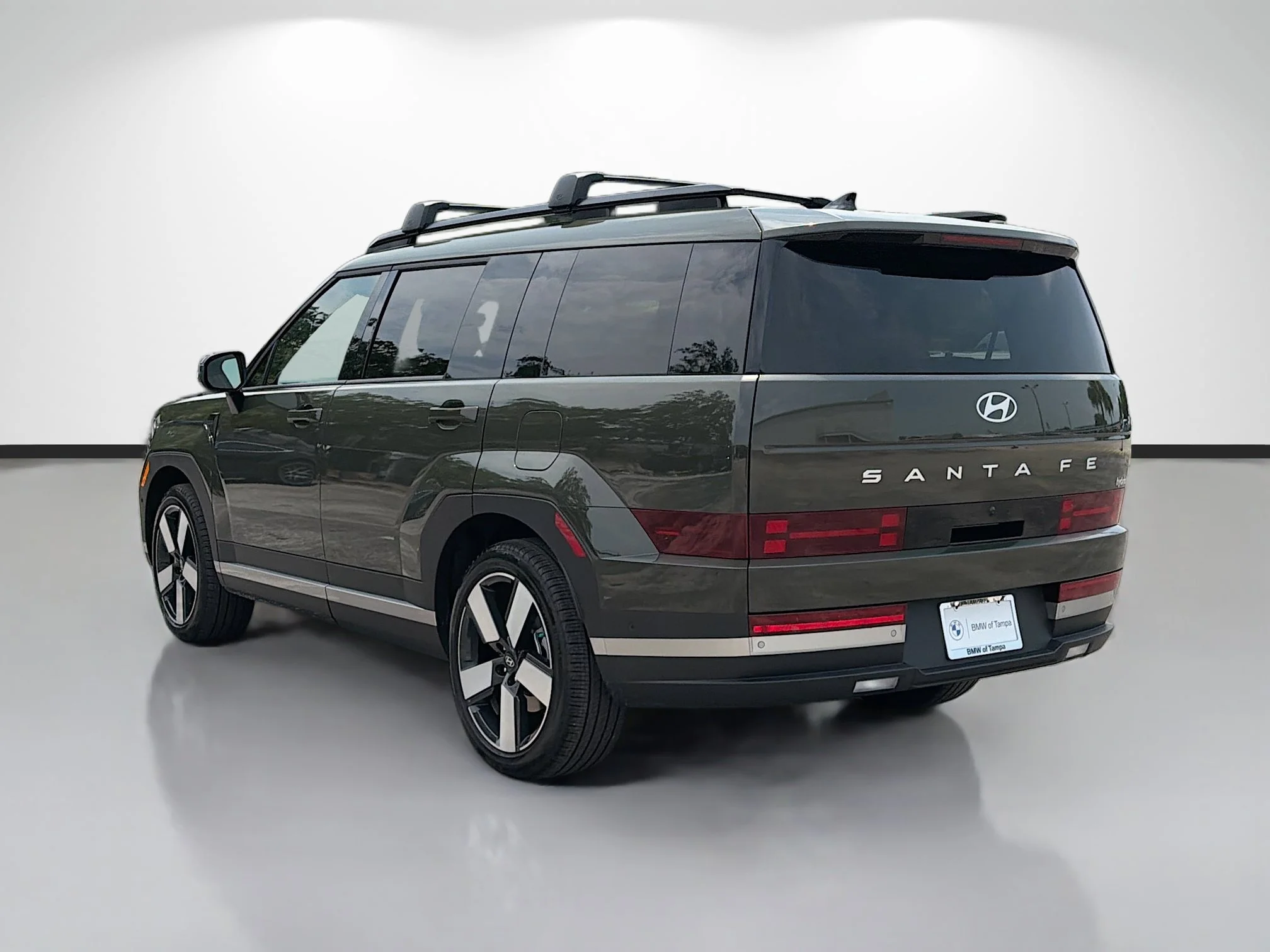 Used 2026 Rockwood Green Hyundai Limited 7P image 5
