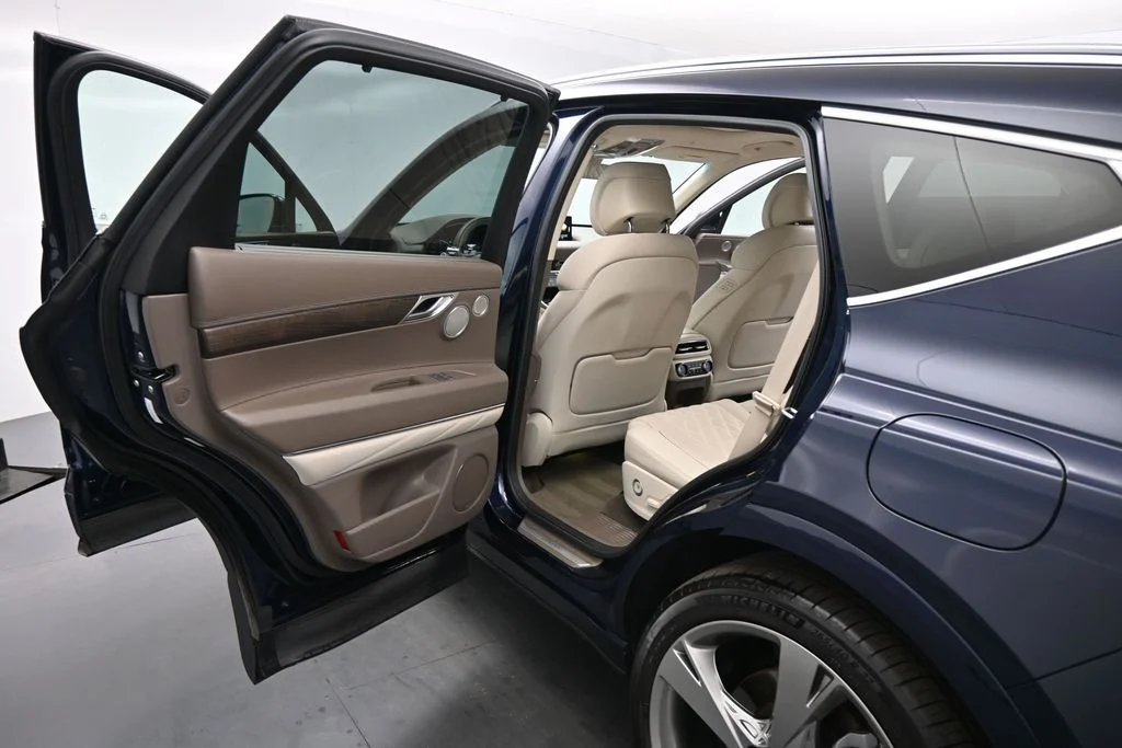Certified Used 2022 Blue Genesis 3.5T image 18