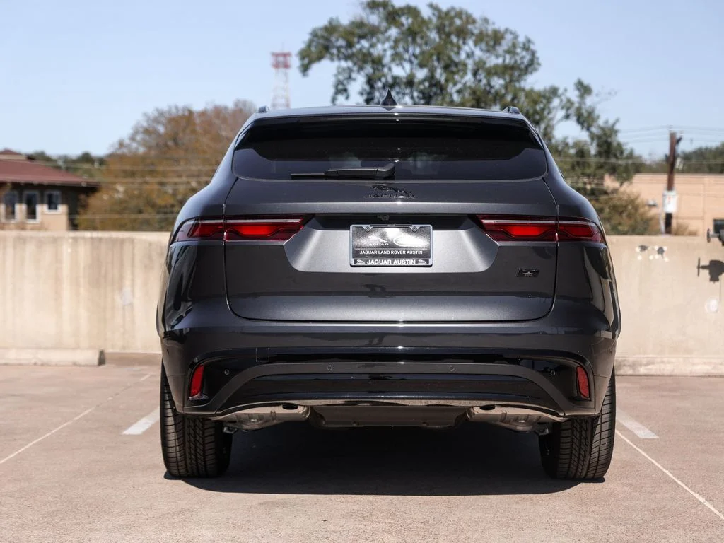 2026 Jaguar F-Pace R-Dynamic S - Photo 8