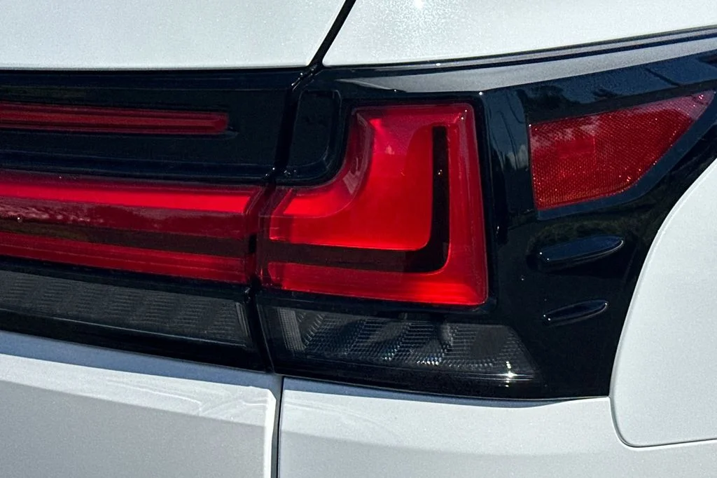 2026 Lexus LX 700h F-Sport - Photo 27