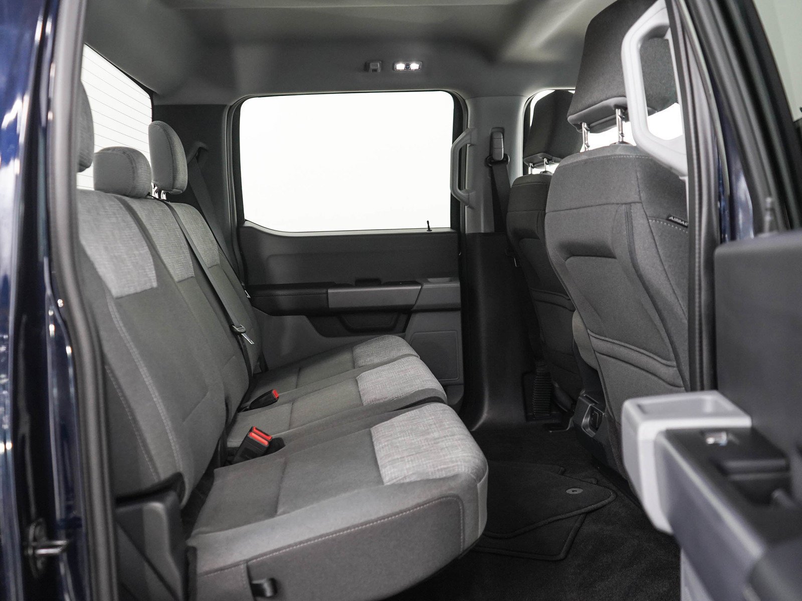 Used 2022 ANTIMATTER BLUE METALLIC Ford  image 12