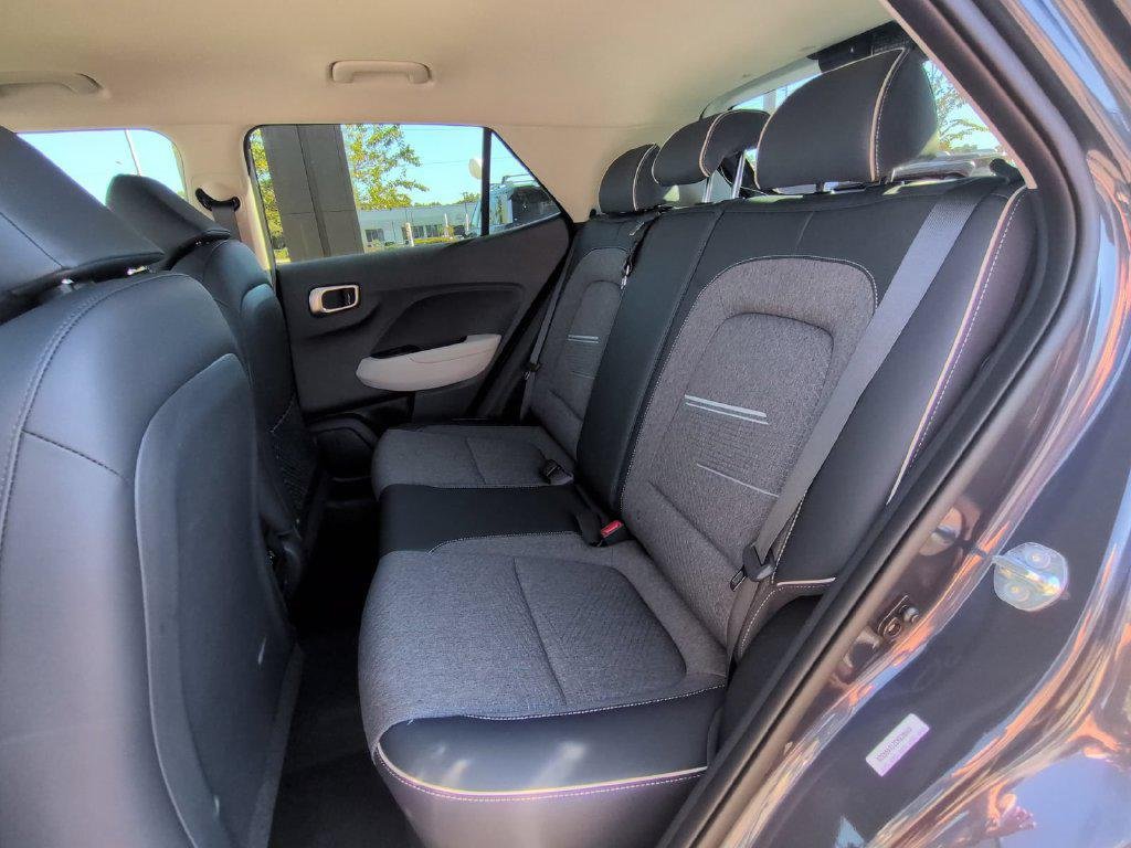 New 2026 White Hyundai SEL w/Two-Tone Roof image 19