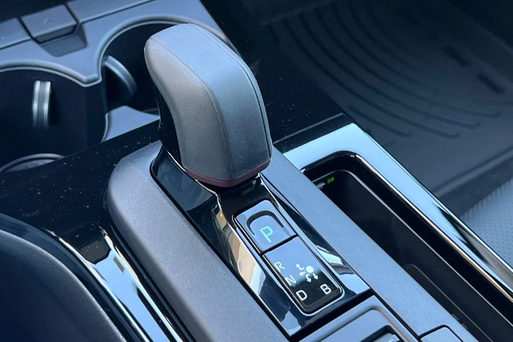 New 2026 Wind Chill Pearl Toyota XSE image 21