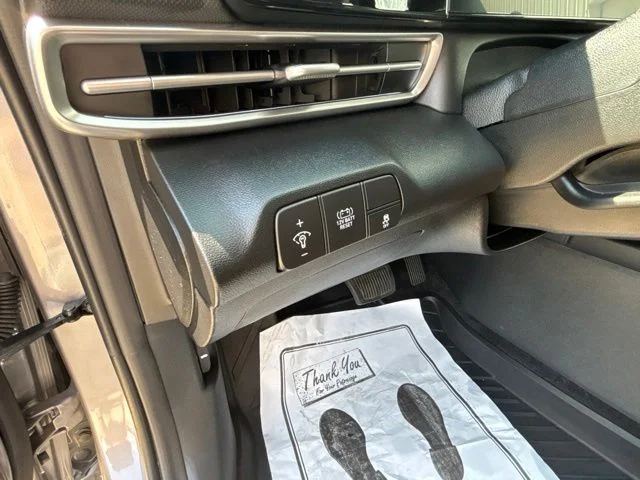 Used 2025 Metal Hyundai Limited image 16