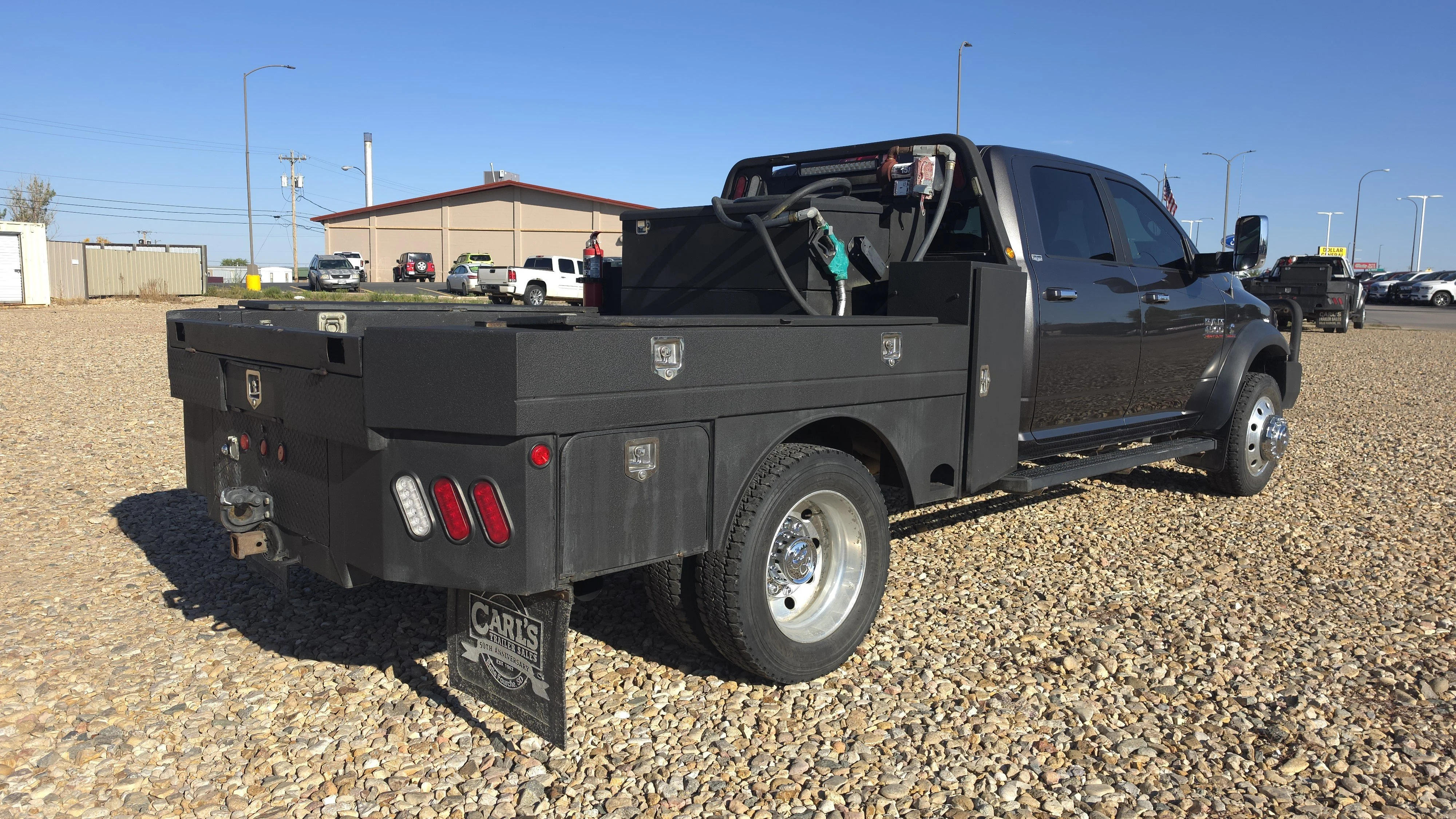 Used 2018 Granite Crystal Metallic Clearcoat Ram Laramie image 3