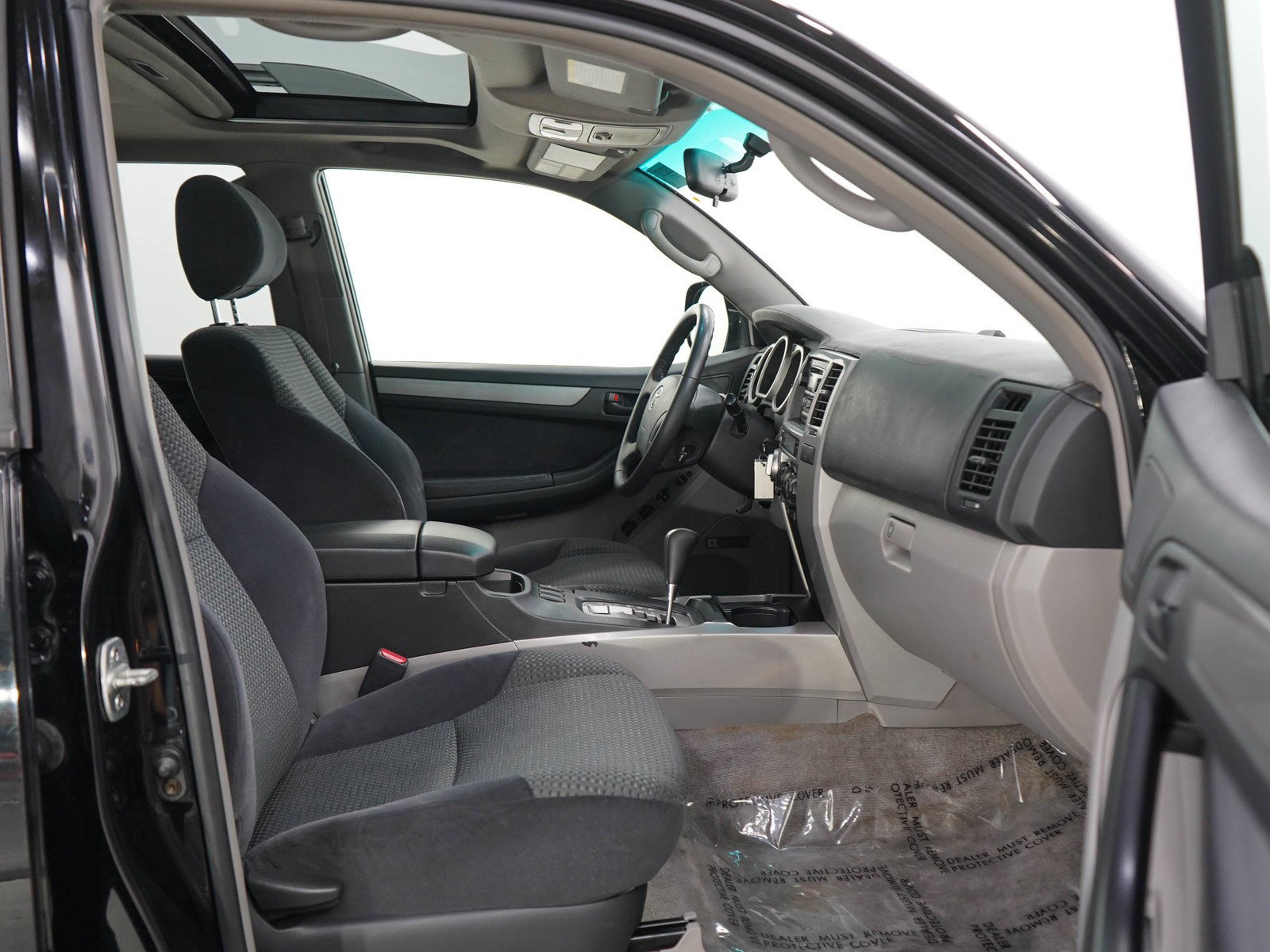 Used 2005 Black Toyota SR5 Sport image 11