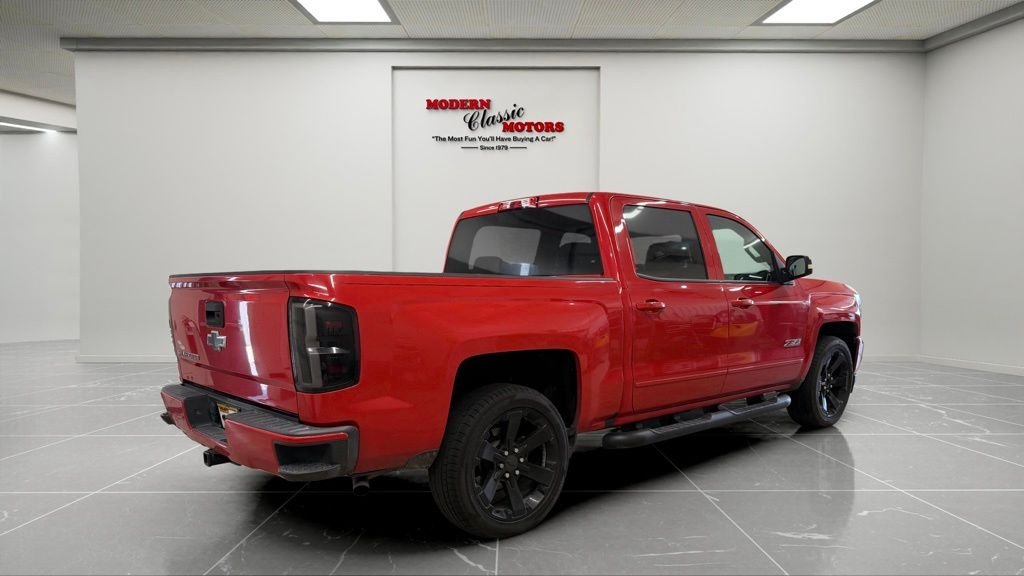 Used 2017 Red Chevrolet LT image 7