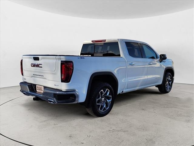 New 2026 Summit White GMC SLT image 4