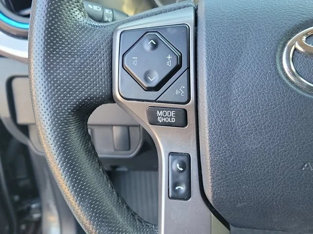 2020 Toyota Tacoma SR5 - Photo 25