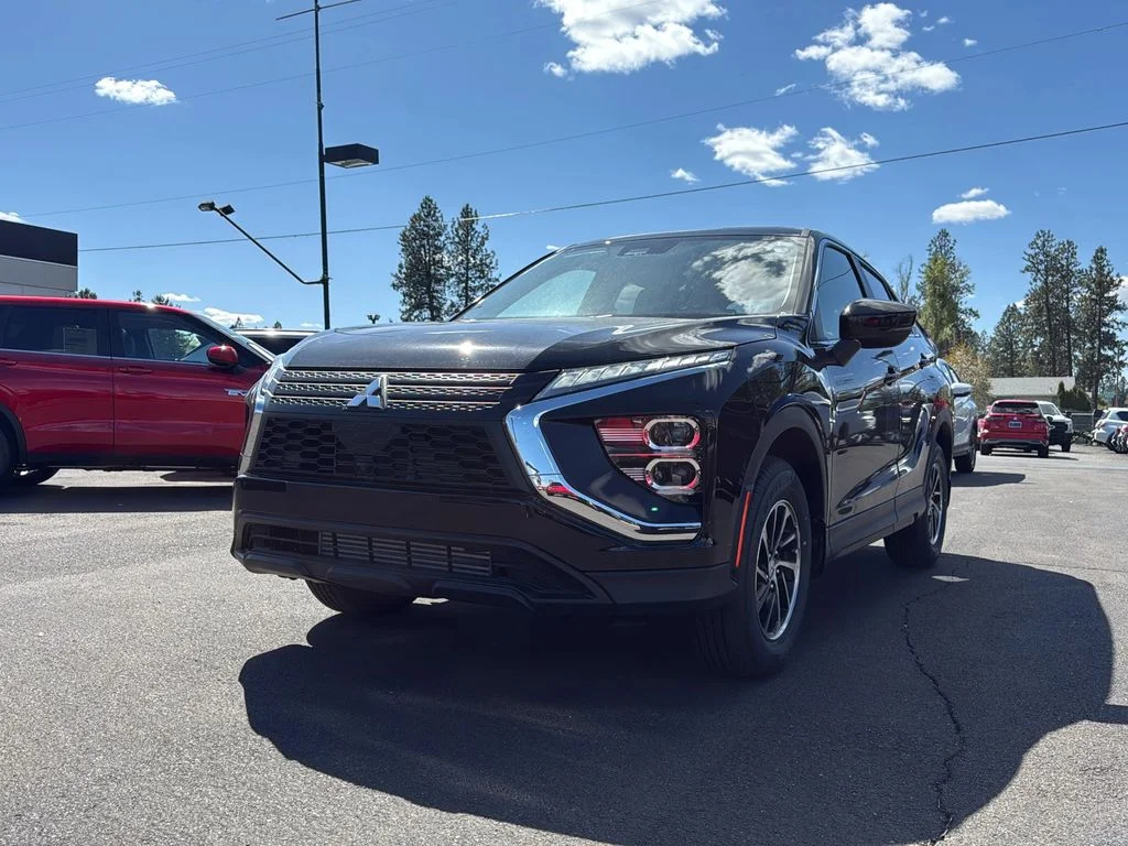 New 2026 Labrador Black Pearl Mitsubishi ES image 35