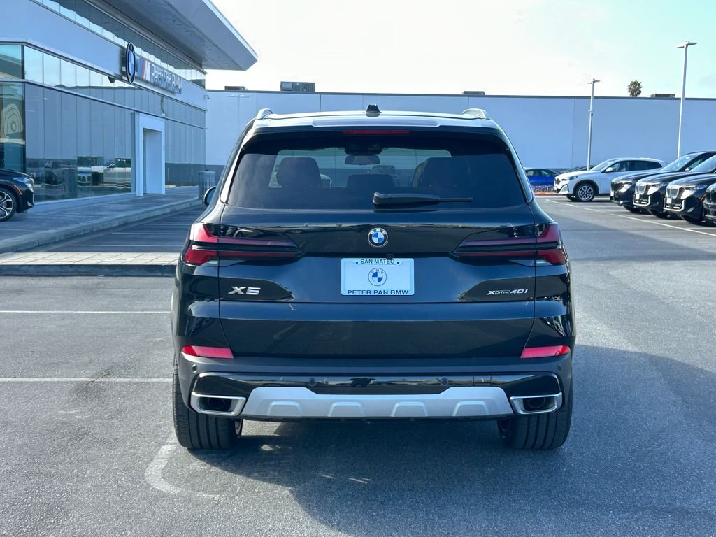 New 2026 Black Sapphire Metallic BMW xDrive40i image 4
