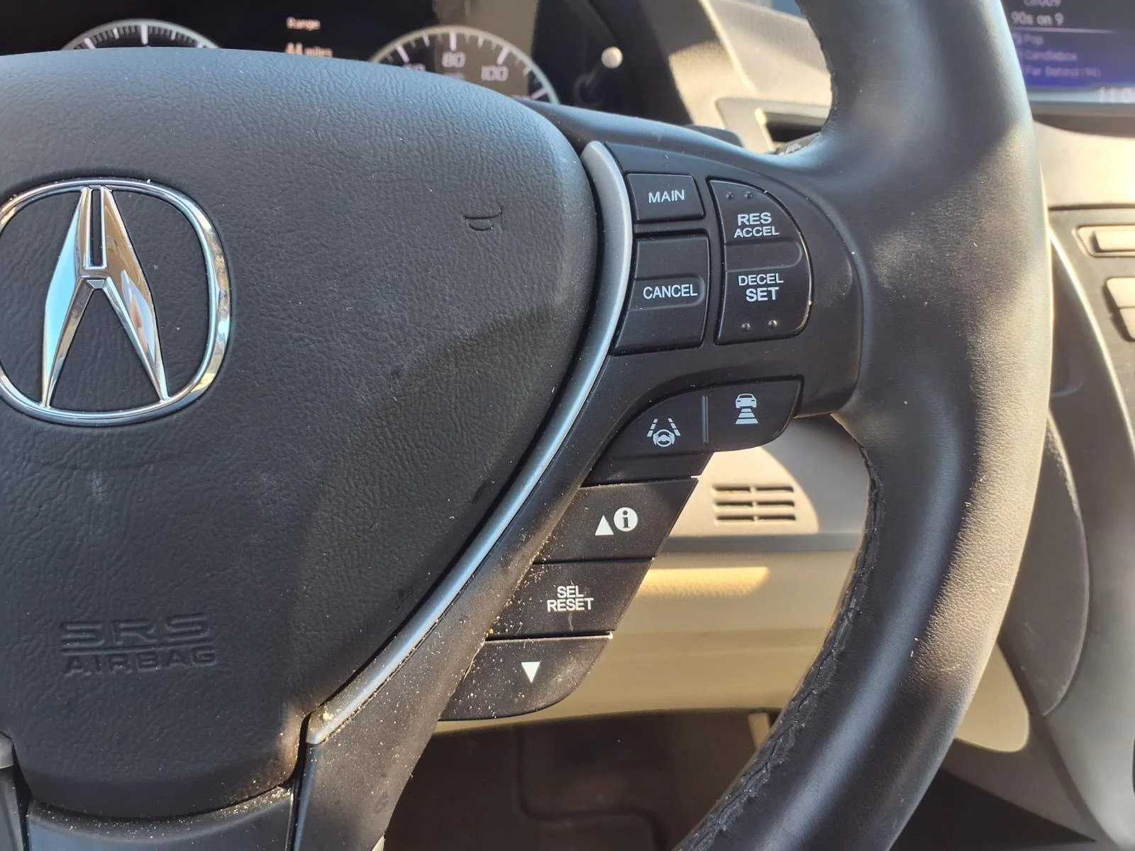 Used 2016 White Diamond Pearl Acura  image 17
