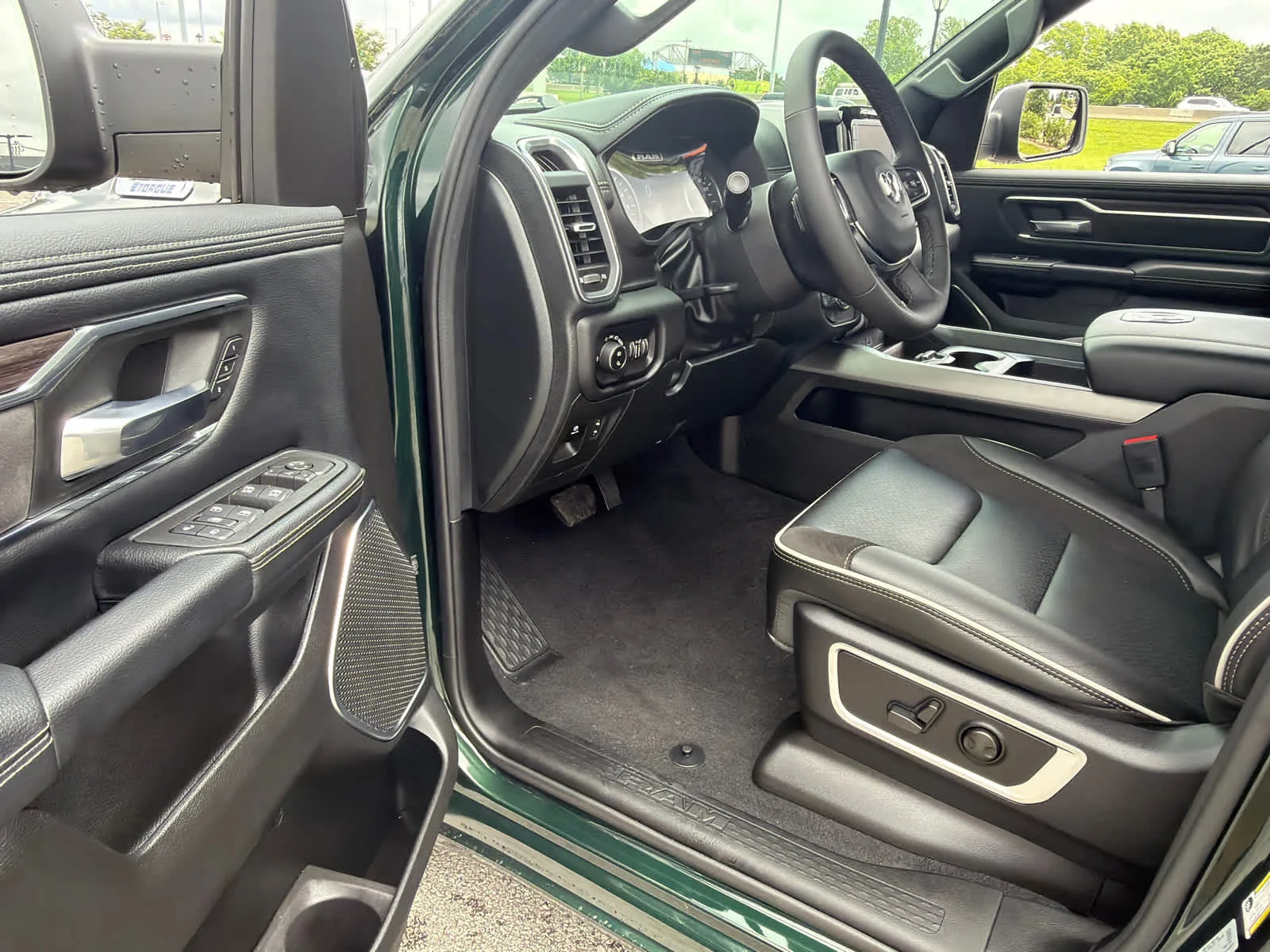 New 2026 Serrano Green Metallic Ram Laramie image 21