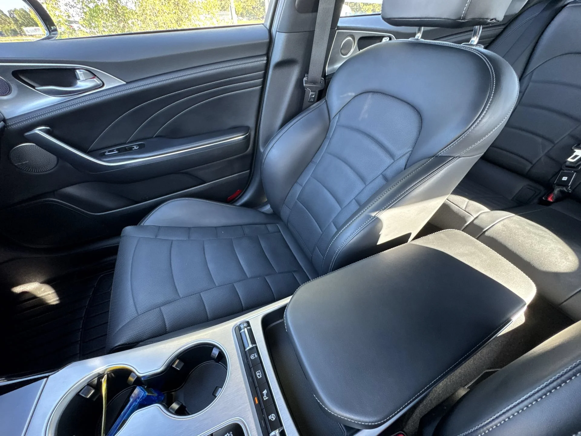 2023 Kia Stinger GT2 - Photo 21