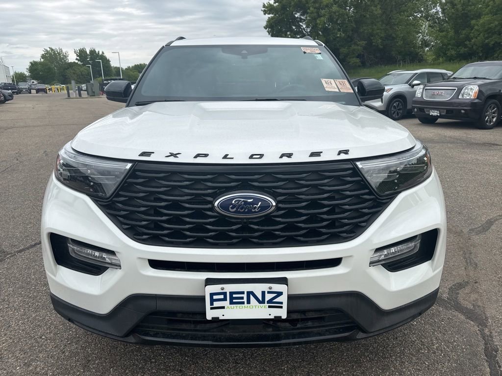 Used 2024 Ford Explorer ST Line with VIN 1FMSK8KH3RGA09733 for sale in Rochester, Minnesota