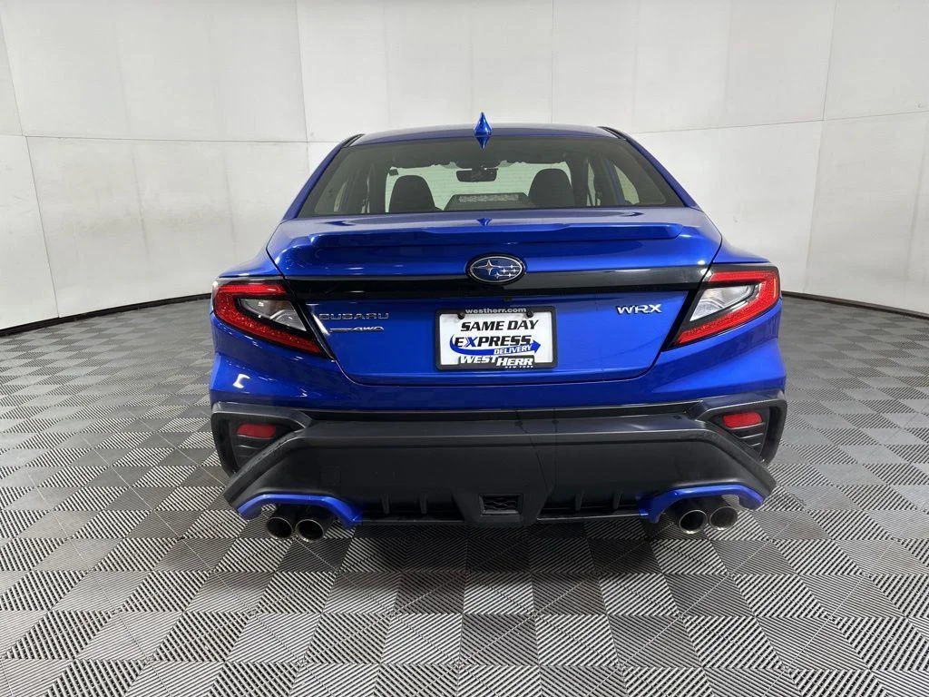 Used 2023 Blue Pearl Subaru Premium image 19