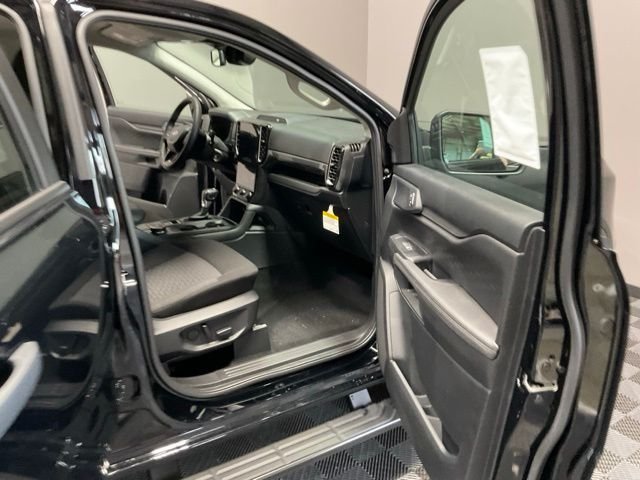 New 2026 Shadow Black Ford XLT image 22