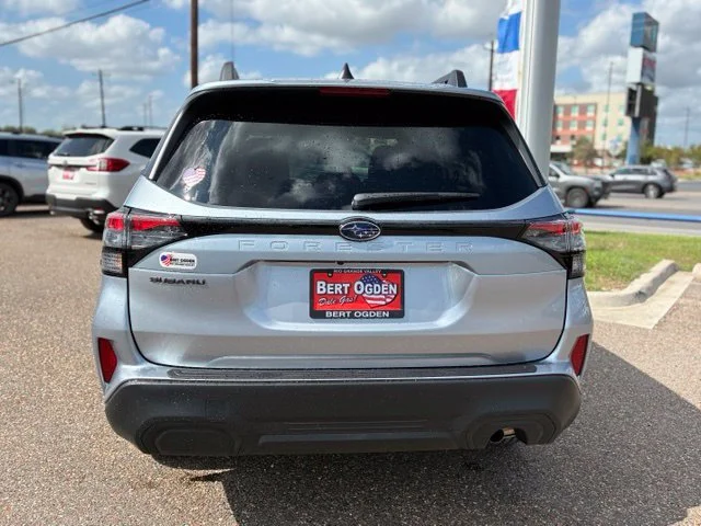New 2026 ICE SILVER METALLIC Subaru Premium image 6