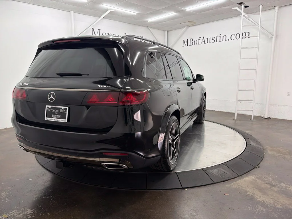 New 2027 Black Mercedes-Benz GLS 450 image 7